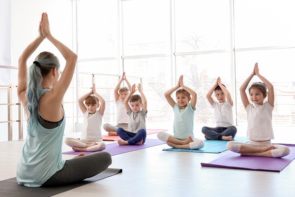 Gợi ý lịch tập Yoga 7 ngày cho người mới bắt đầu