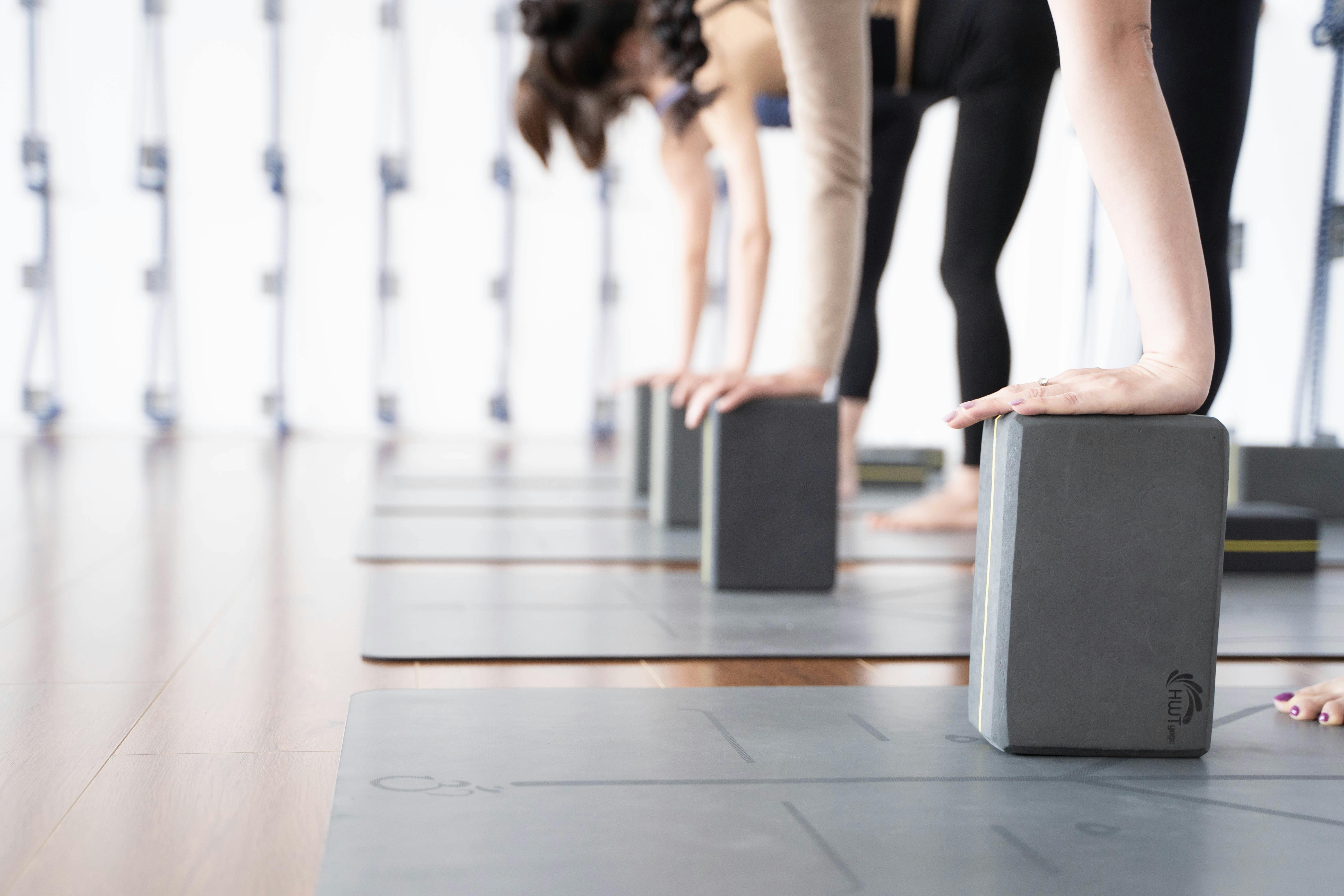 dụng cụ tập yoga